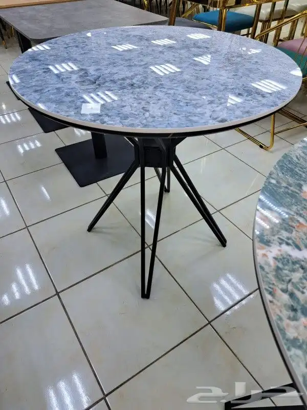 طاولات كافيهات ومطاعم 5