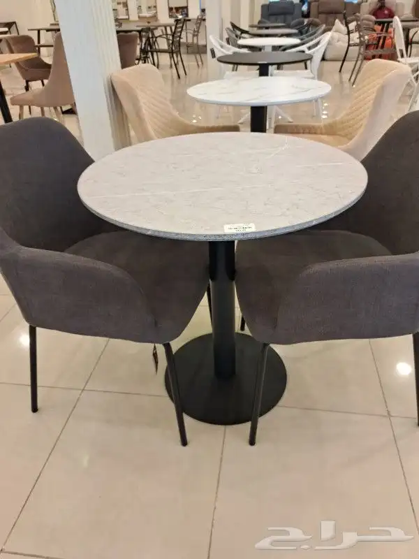 طاولات كافيهات ومطاعم 13