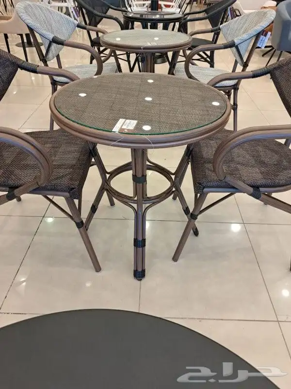 طاولات كافيهات ومطاعم 8