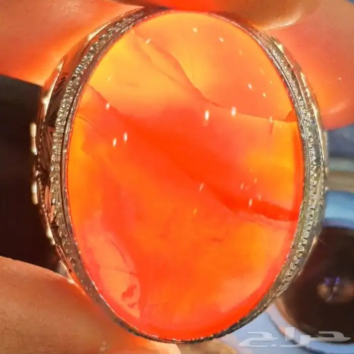 خاتم عقيق يماني كرزي مزعفر 5