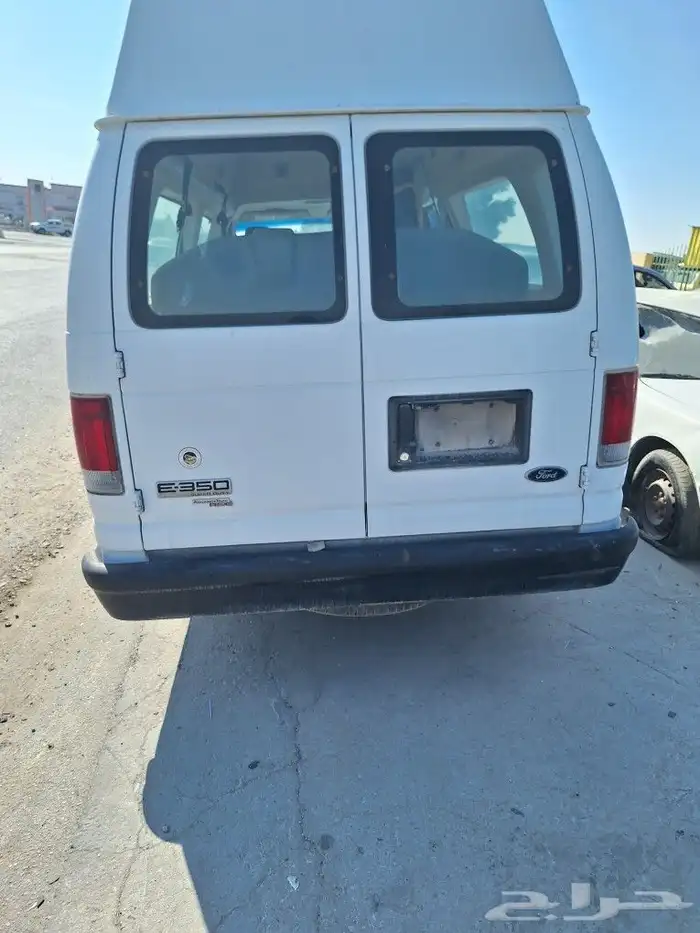 فورد 350 موديل 2013 قطع غيار 1