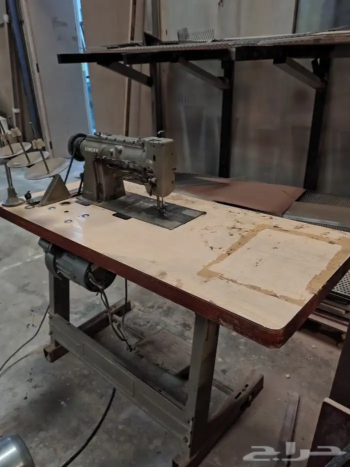 للبيع مكاين خشب و المنيوم و تنجيد 36