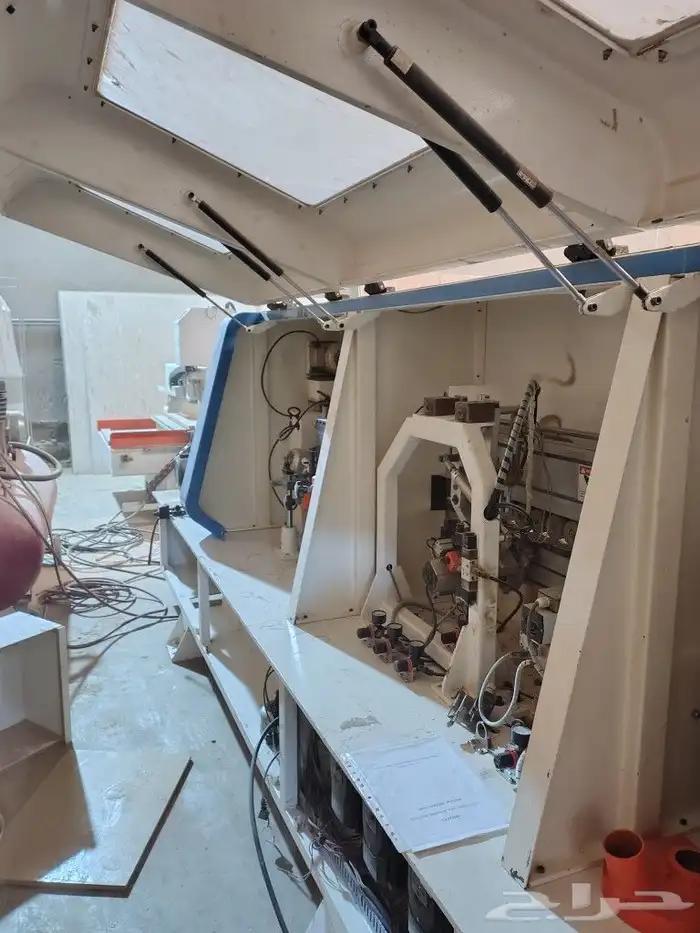 للبيع مكاين خشب و المنيوم و تنجيد 17