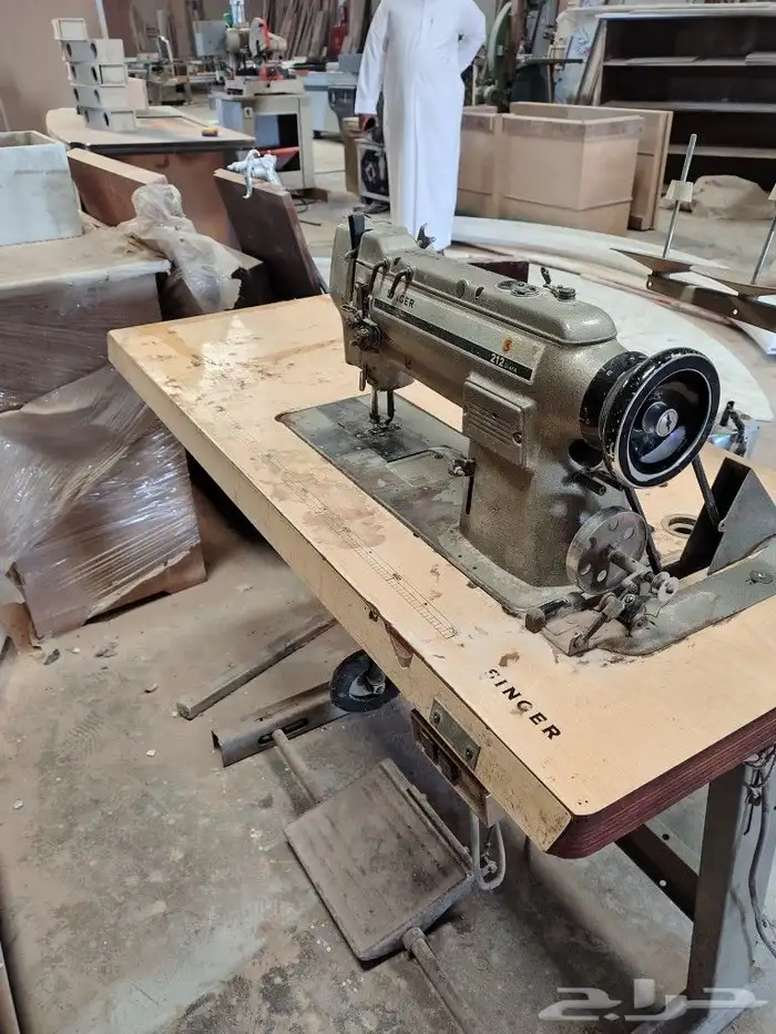 للبيع مكاين خشب و المنيوم و تنجيد 35