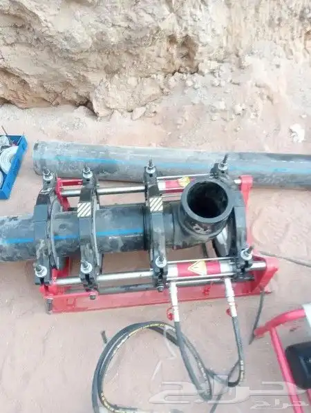 ماكينة لحام هيدروليك تنفيذ وتأجير 4