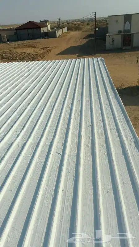 متخصصون في أنظمة العوازل الحديثه 1