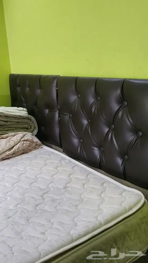 عندي بعض الاثاث 0