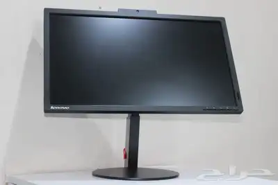 كمبيوتر. مكتبى معالج i7 مع شاشة 24الاصلية كاميرا وسمعات 2