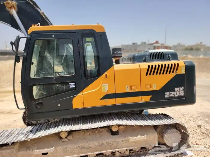 يوجد لدنيا بكلينات. لقص الاراضي وتفتيت الصخور وبناء الحجر 9