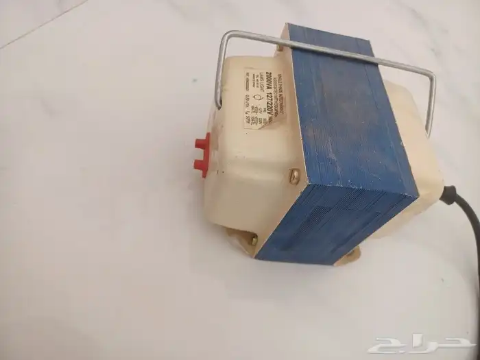 محول كبير 220 ل 110 نضيف 0