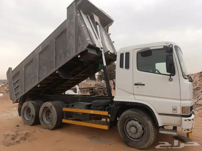 رش رمل وبويه لا جميع انواع المعدات الثقيله ولا الحديد الجديد 3