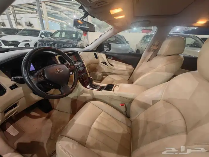 انفنتي QX 50 2016 10