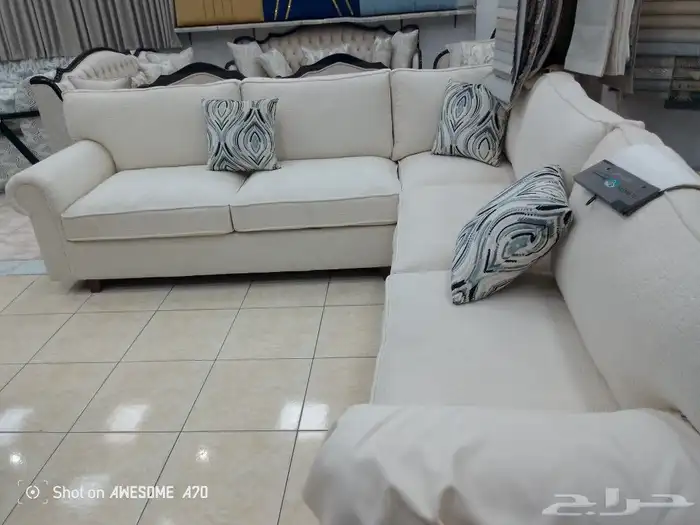 مفروشات الرياض  تفصيل جميع انواع الكنب والجلسات الارضي والست 7