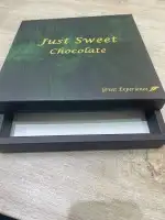 طباعه أكياس عبايات لوقو عبايه تاق بوكسات استكر كروت ليبل 3