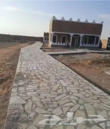 مقاول في الحجر والشبوك 1