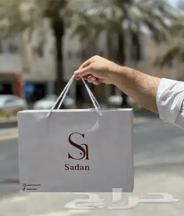 مطابع مطبعه كروت  استكر لوحات بنر دروع بوكسات اكياس 1