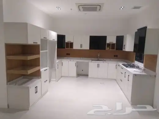 مطابخ تفصيل صاج ألماني مفصلات هيدرولك ايطالي سحاب رومان 9