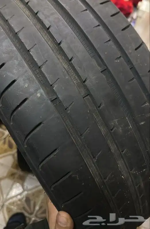 كفرات ميشلان 215 55 18شبه جديد .225 55 17.سايلون .265 7ايلن 1