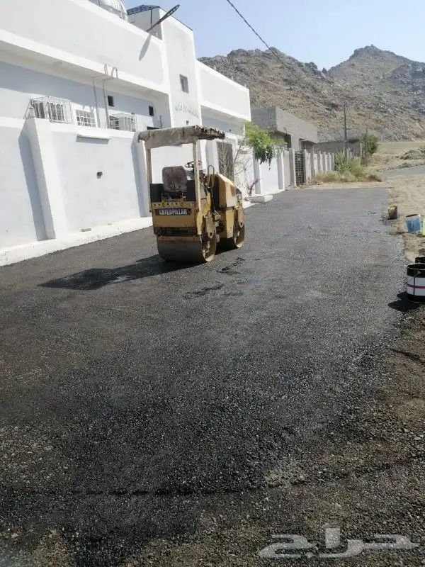 معلم اسفلت على مستوى جديد ومقشور 4