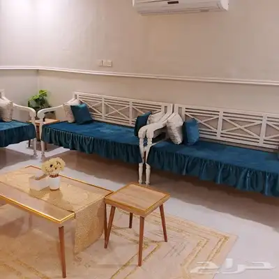 كراسي مجلس نظيف جدا 6