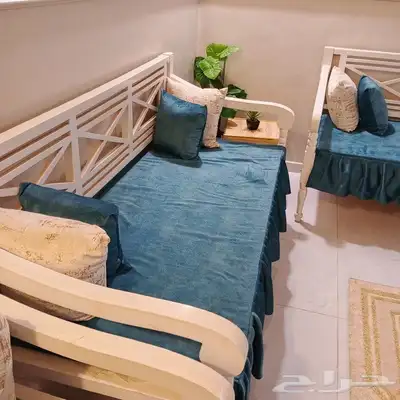 كراسي مجلس نظيف جدا 2