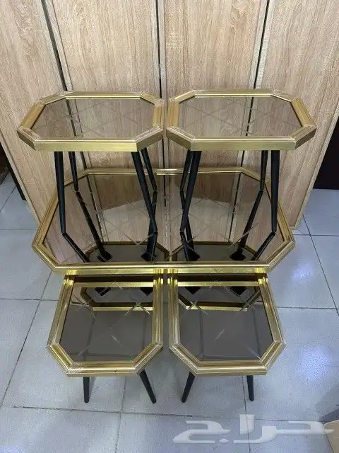 طاولات طعام وخدمه 12