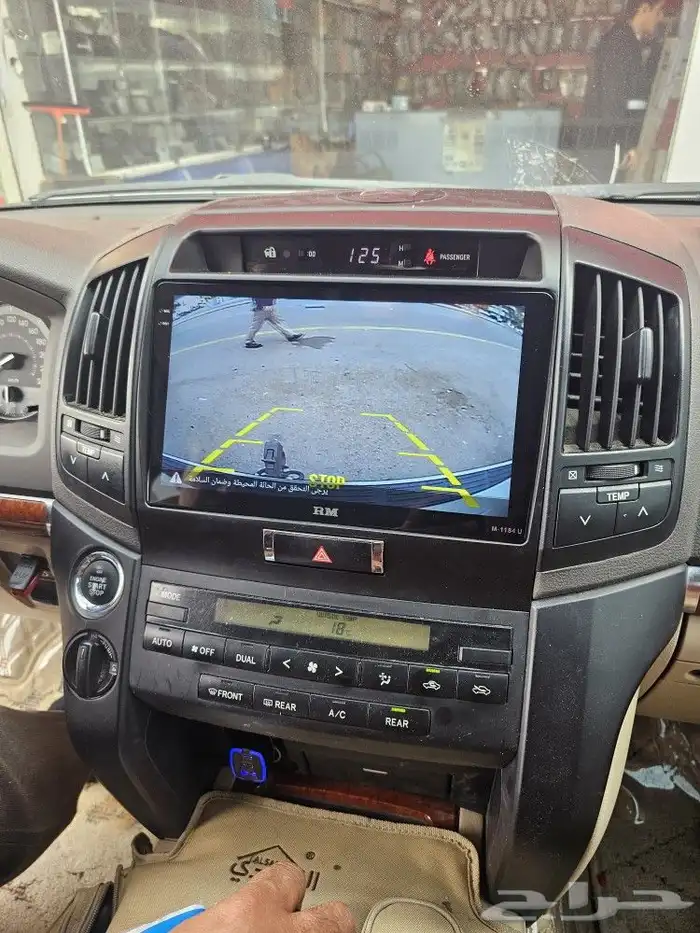 شاشه جيب لاندكروزر   GXR   تركب من 2008 لين 2015 1