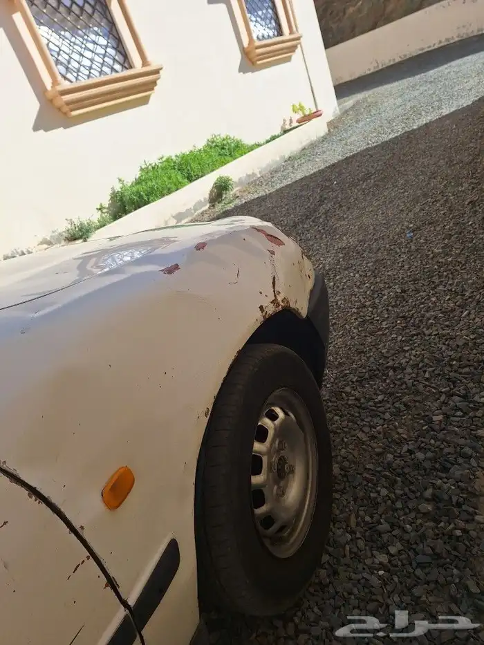 كورلا 99 نضيفه فيها دقات بسيطه 7