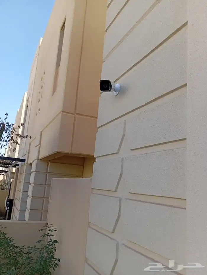 ابو مازن لتركيب كاميرات المراقبة والدش والشاشات والانتركم 7