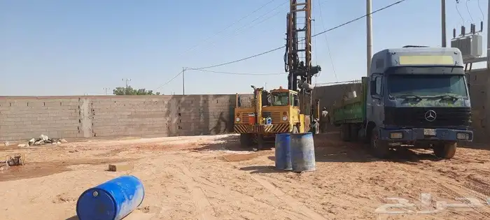 حفار ابار ارتوازية 0