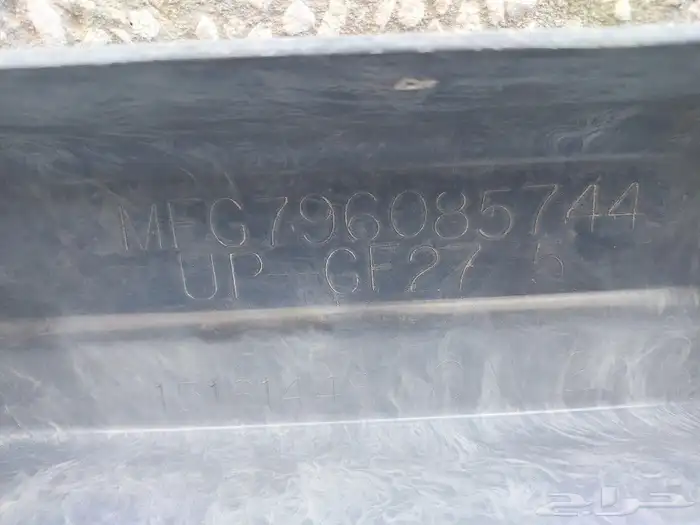 وطايه يمين يوكن او تاهو اصلي GM جديد 7