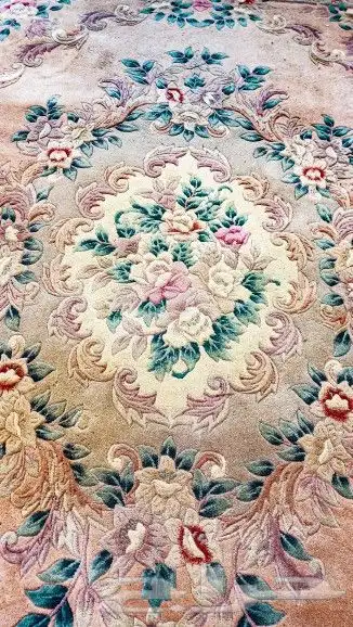 سجادة يدوية تسمى بأزهار الربيع للبيع 1