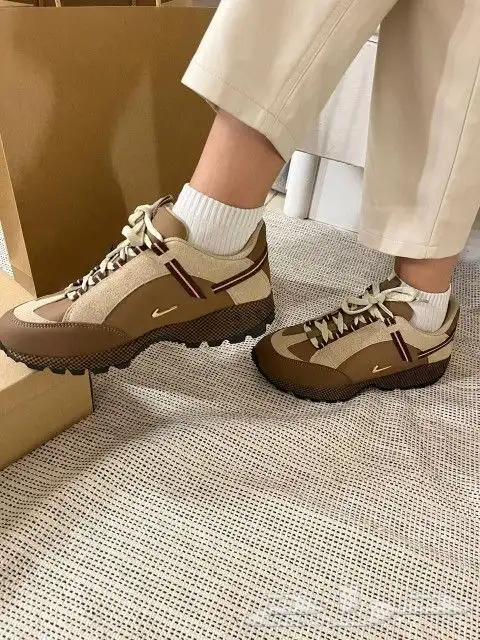 شوز ماركه نايك جاكيموس شوزات نايك nike 13