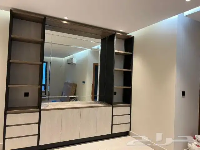 نجار بجده تصنيع وتركيب جميع اعمال النجارة مطابخ وغرف نوم شي 0