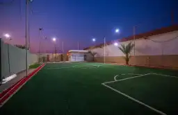 استراحة الشرق قسمين 13
