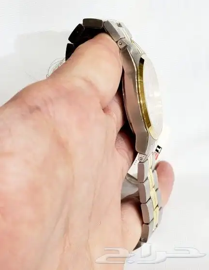 ساعة تيسوت ارقام واضحة سويسرية اصلية ب 1500 ريال 5