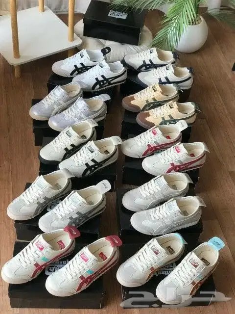 يوجد جميع الشنط والشوزات جمله نجزاه 7