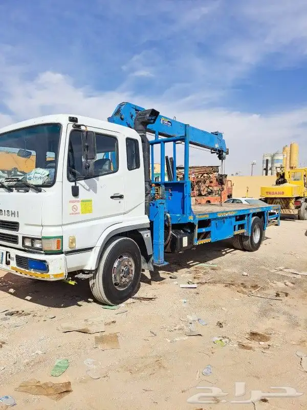 يواجد لدينا ونش سطحه لواري نقل عام دخل القصيم وا خراجه غراف 6