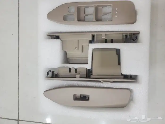 سوتش زجاج لاندكروزر 2003 إلى 2007 2