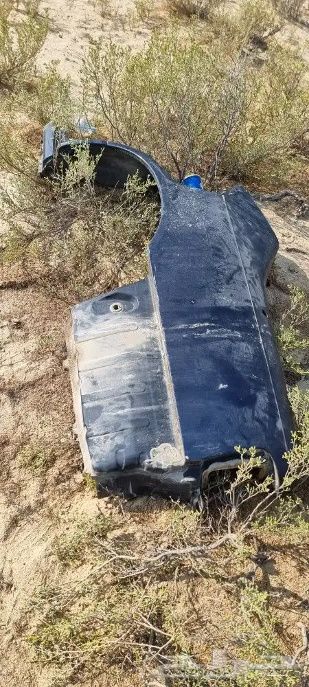 للبيع قطع غيار قلوريا 2000 كحلي داخليه رمادي 42