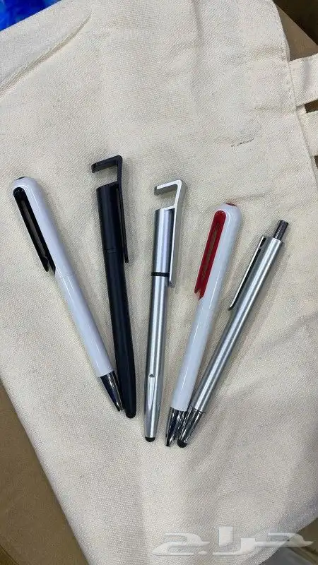 طباعة بوكسات واكواب واستيكر وبنر وهدايا 0