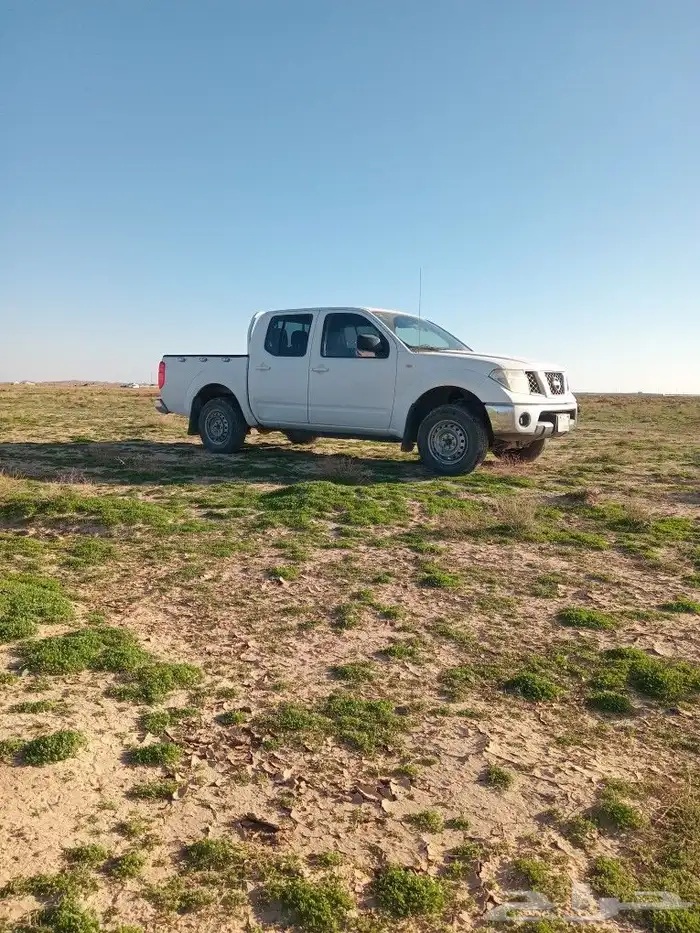نافارا للبيع ديزل 2015 ممشى 390 0