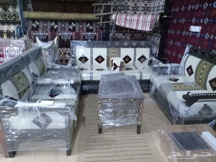 يتوفر بيوت شعر وخيام 0