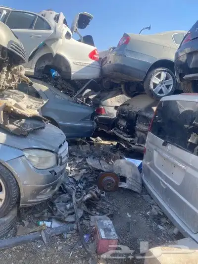 قطع غيار سيارات مرسيدس  BMW 5