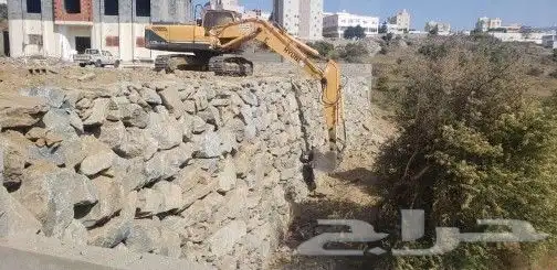 بنيان حجر كبير وصغير وربراب وتلبيس وكل اشغال الحجر. 9