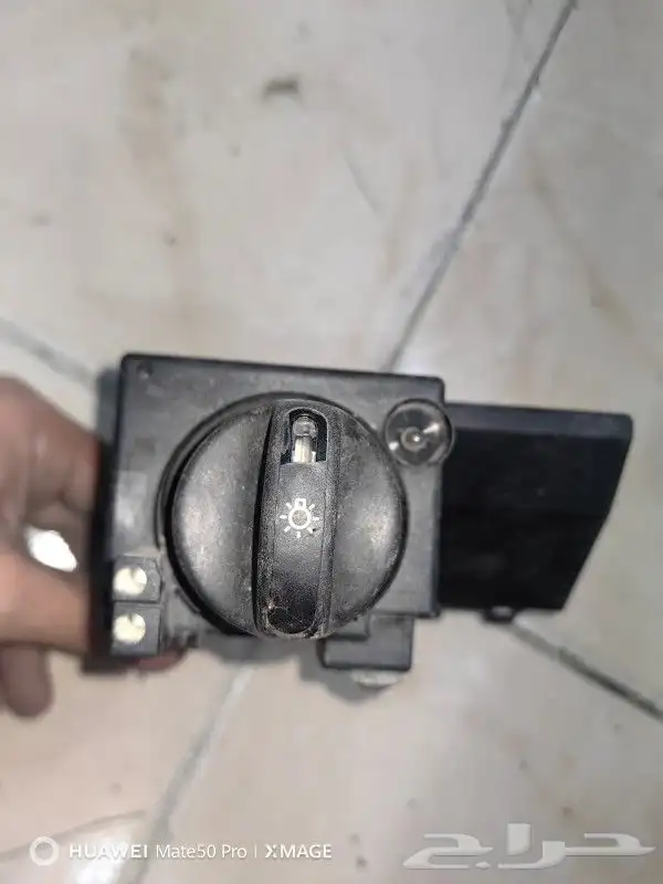 قطع غيار تشليح مرسيدس 19