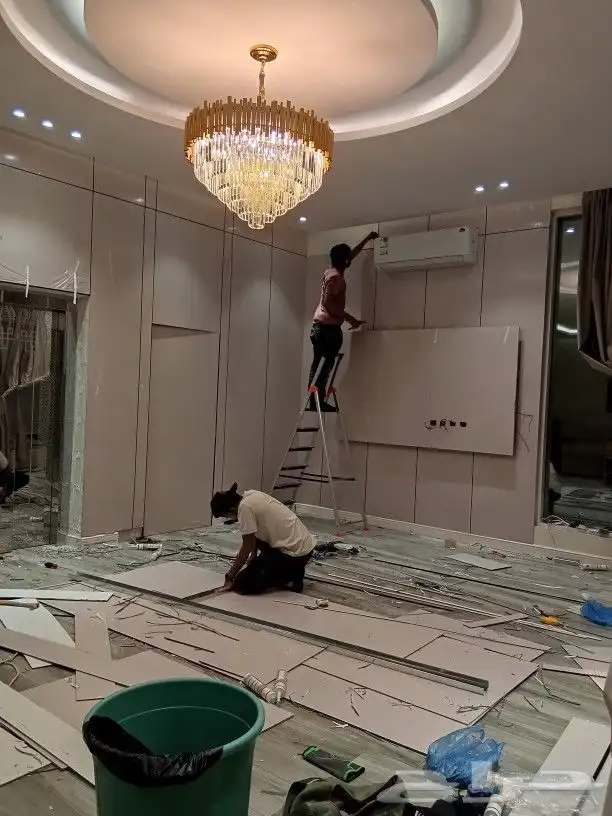 شيبورد واجهات فلل ديكور شاشه ابواب مخفيه تصميم وتنفيذ 9