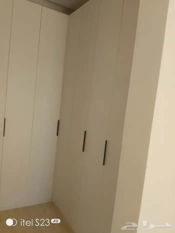 ديكورات وابواب 0