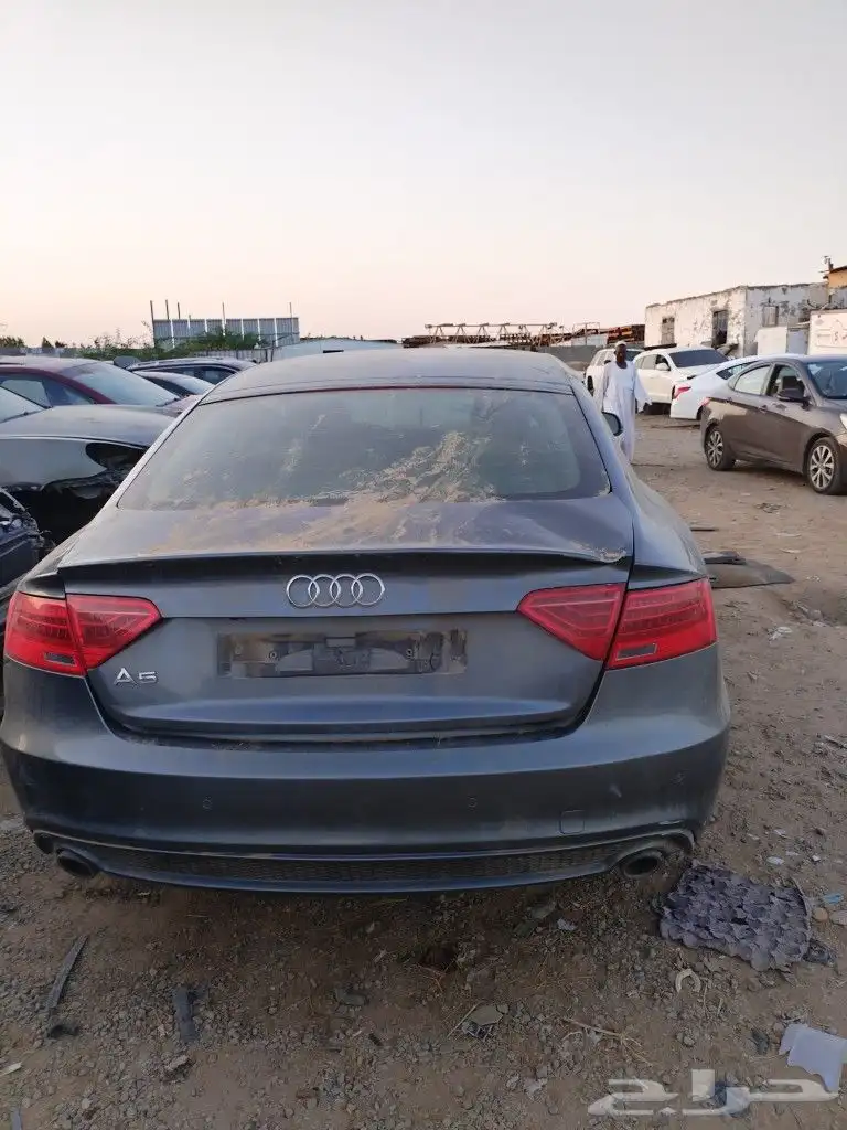 قطع غيار اودي A5 ايه 5 تشليح اودي a5 اي 5 اصليه 3