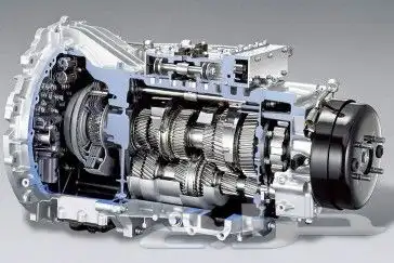 صيانة وسمكرة وقطع غيار BMW 17